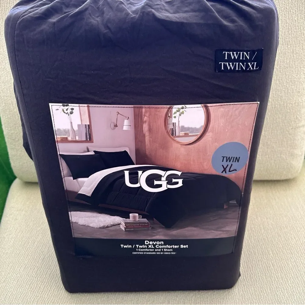 NWT UGG Twin/ Twin XL Devon Set Black